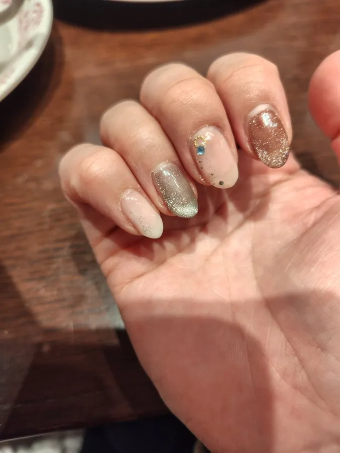 100均でマグネットネイルは買える？