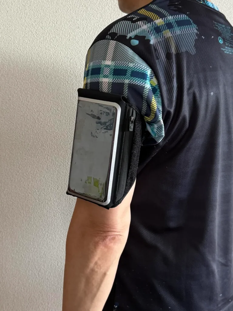 100均のランニング用スマホグッズのメリット・デメリット