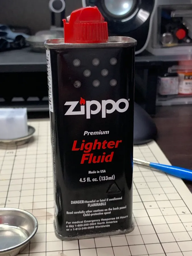 ZIPPO純正オイルと100均オイルの違い